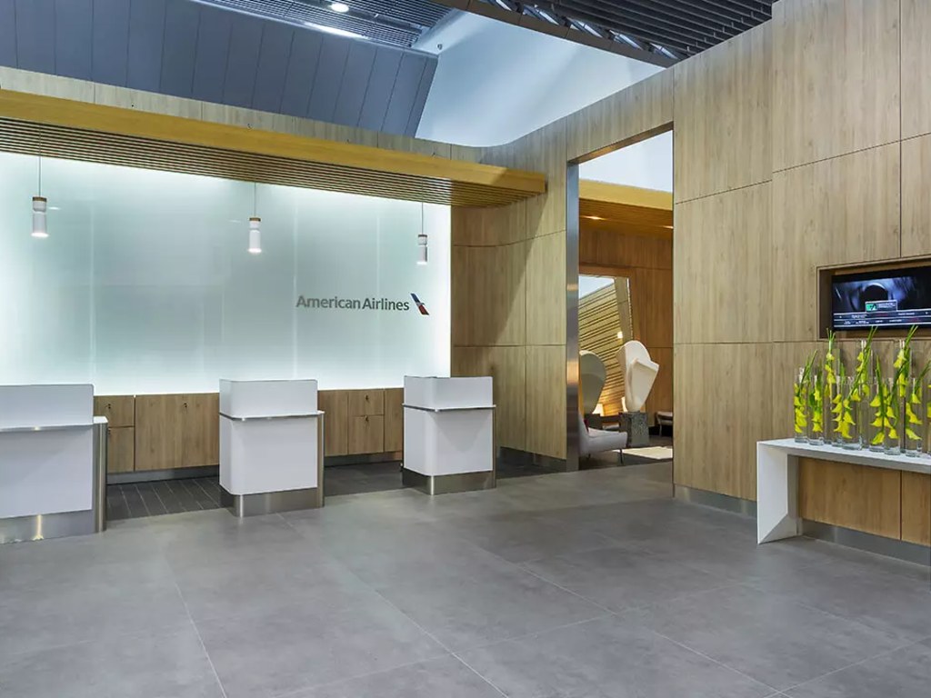 American Airlines Admirals Club at Guarulhos International Airport (GRU) Design primary image