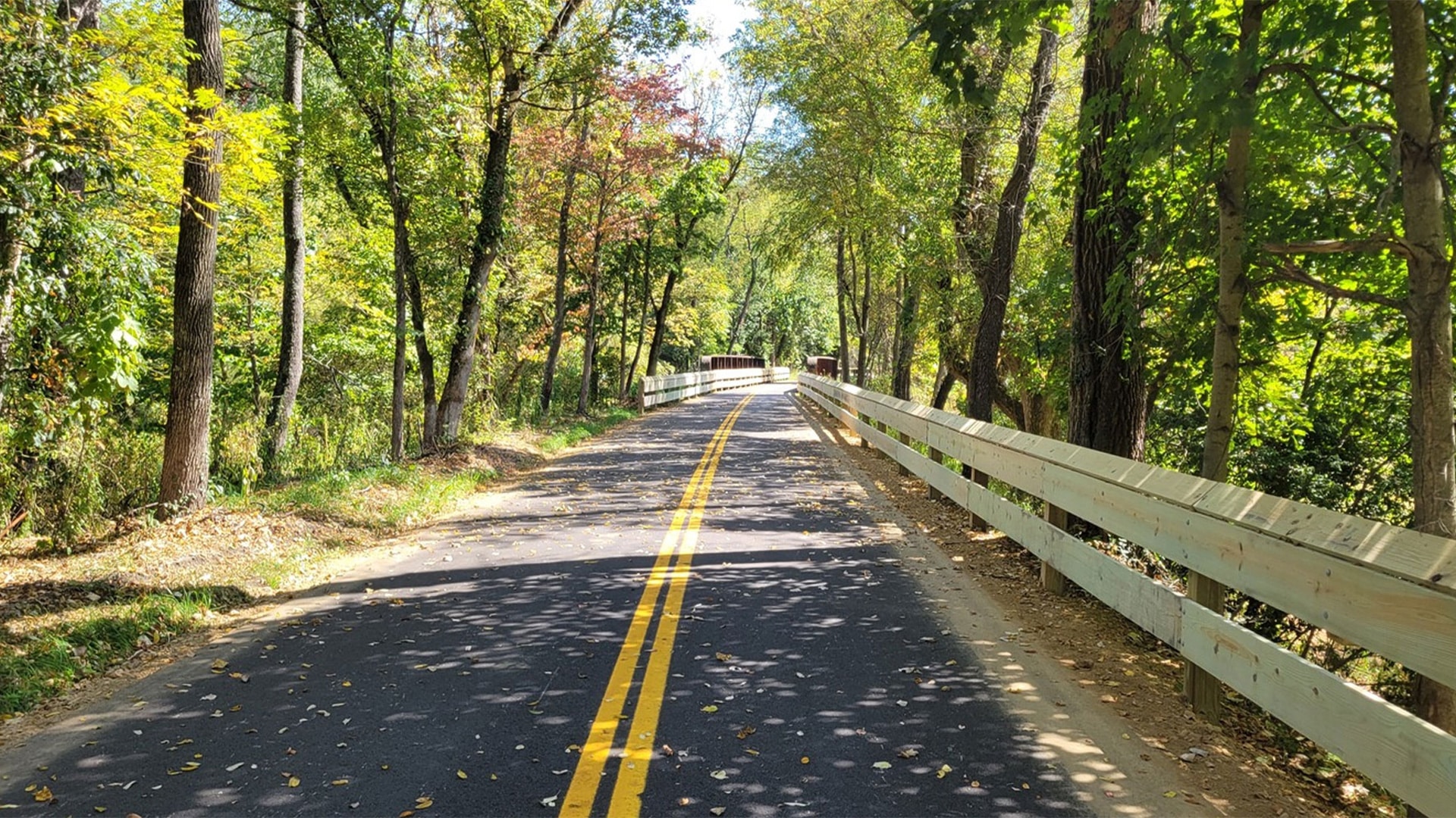 Shared-Use Path Design: Delivering Community Connections in Constrained Corridors
